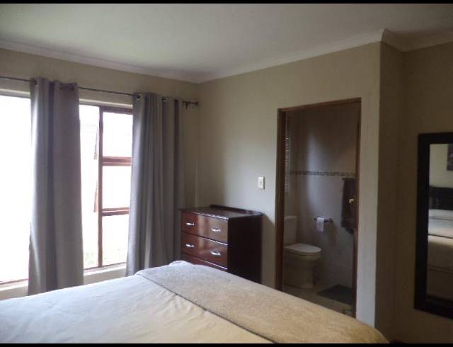 2 BEDROOM TOWNHOUSE FOR SALE IN FERNDALE